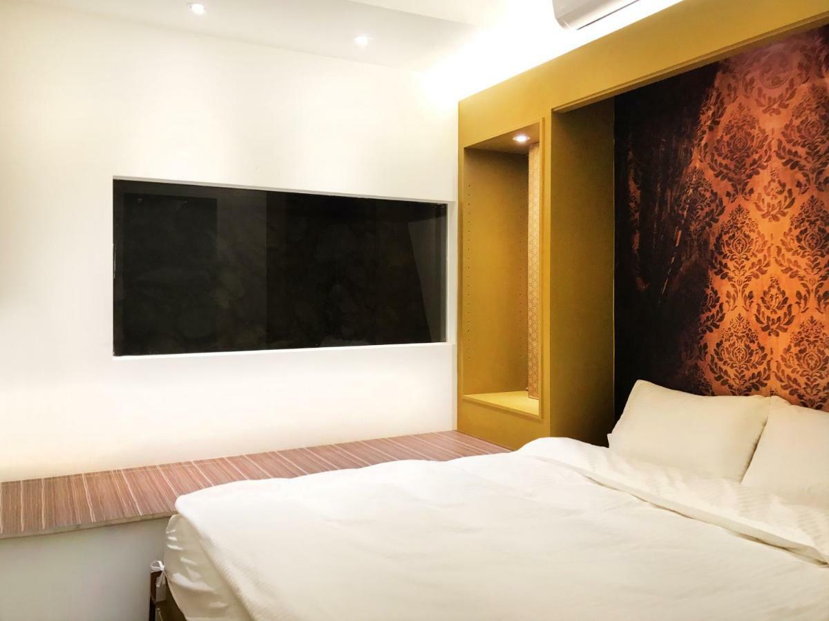 Ching Shang Tien Hua New Taipei City Exteriör bild