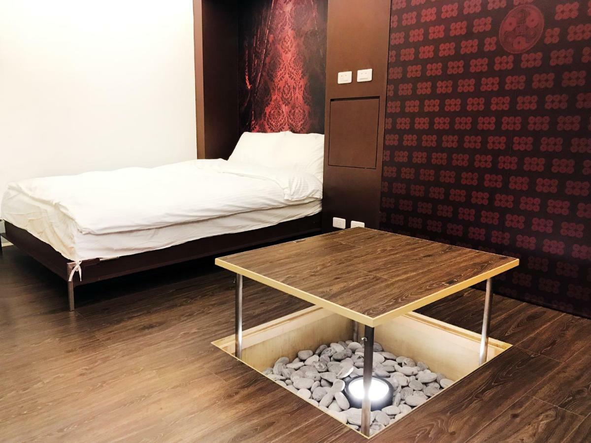 Ching Shang Tien Hua New Taipei City Exteriör bild